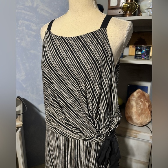 Ricki's Black and White High Low Dress size medium - Picture 6 of 15